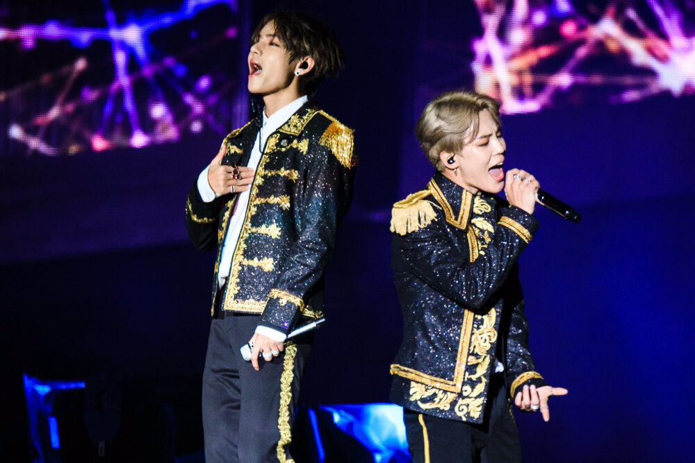 闪耀舞台！男子帆船赛场上再下一城的简单介绍