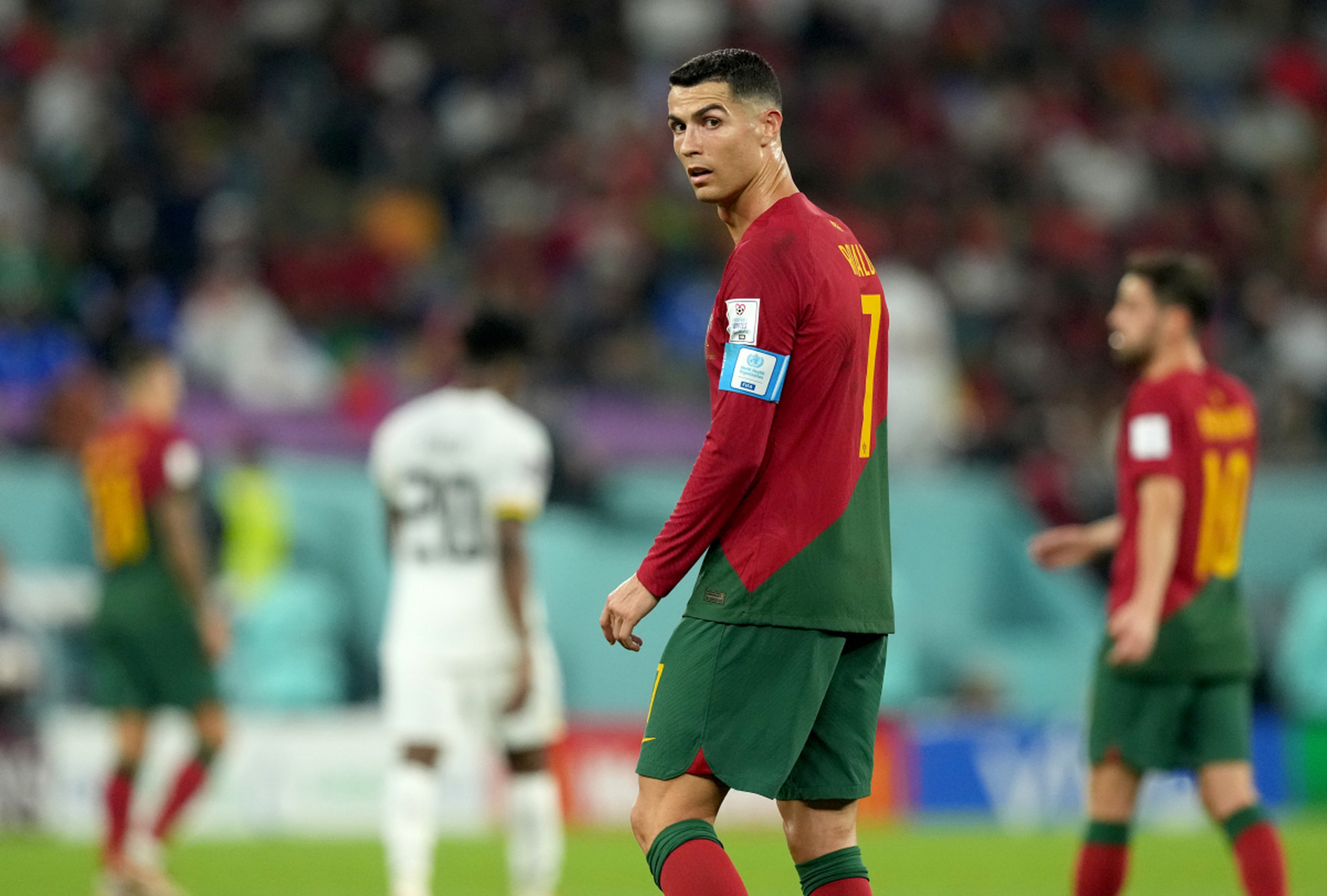 雷速体育入口-亚眠中场连续两轮传球，助攻球队破门