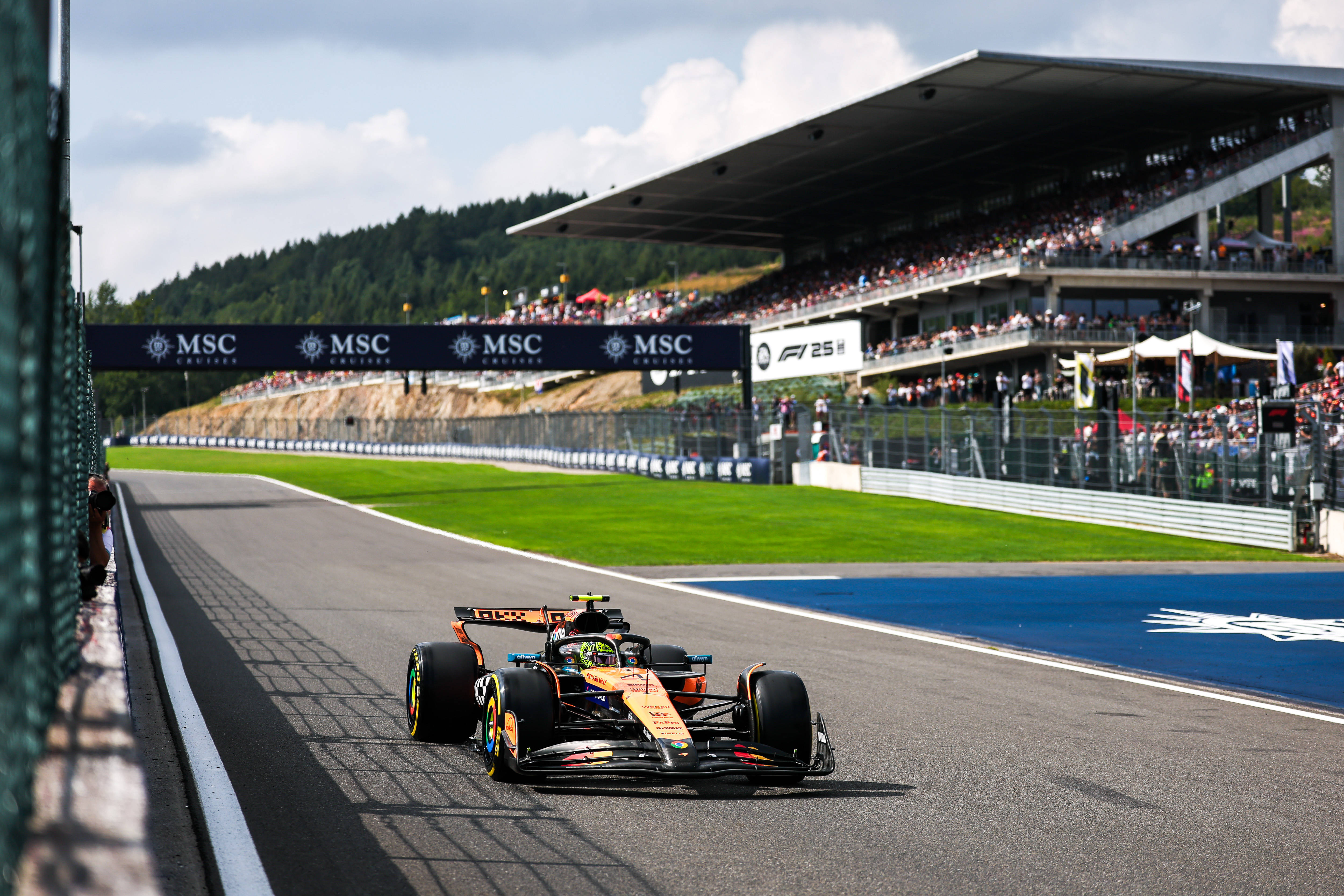 迈凯伦逆转索伯车队,塞恩斯刷新纪录的简单介绍 迈凯伦逆转索伯车队,塞恩斯刷新纪录的简单介绍